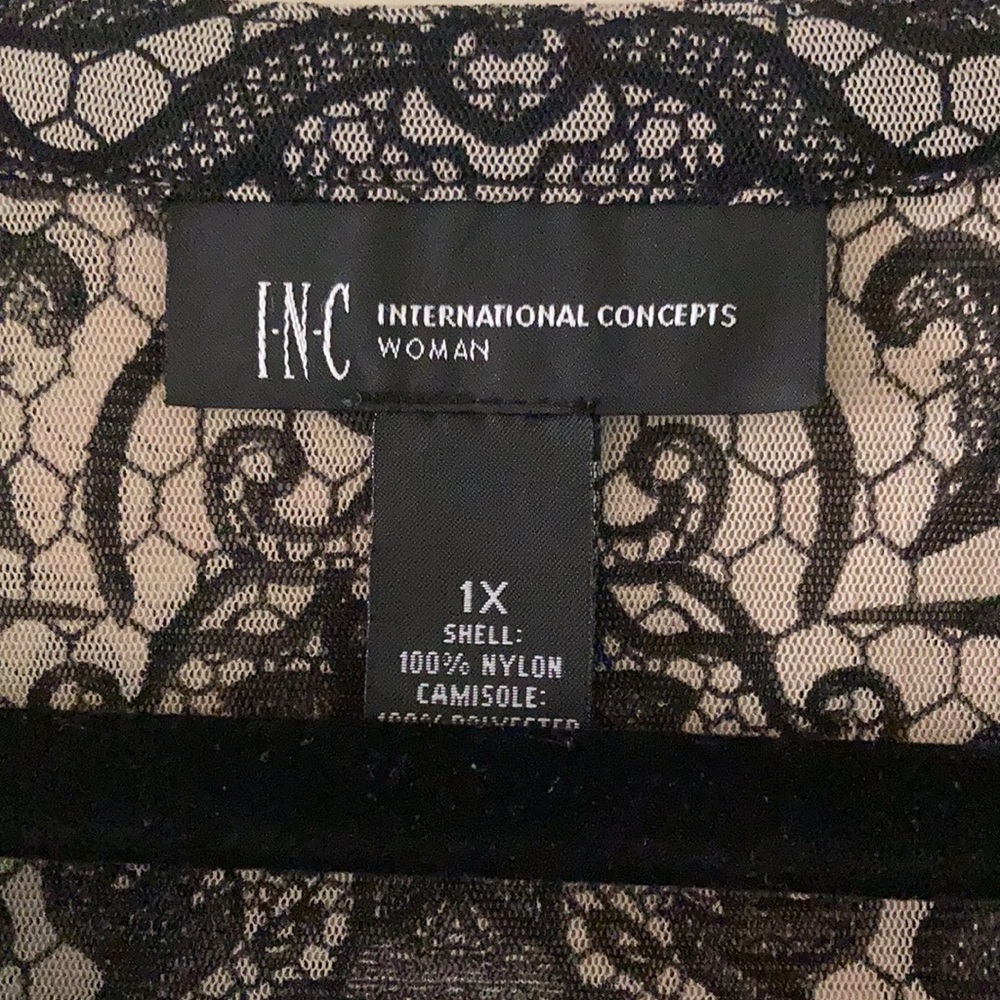 I-N-C INTERNACIONAL CONCEPTS blouse - Picture 3 of 3